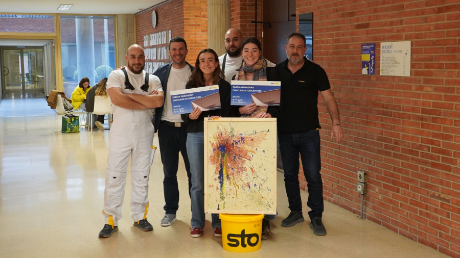 Estudiantes ganadores del concurso Sto en la Escuela de Arquitectura de la Universidad de Navarra