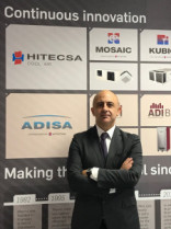 Moises hiplus 44077