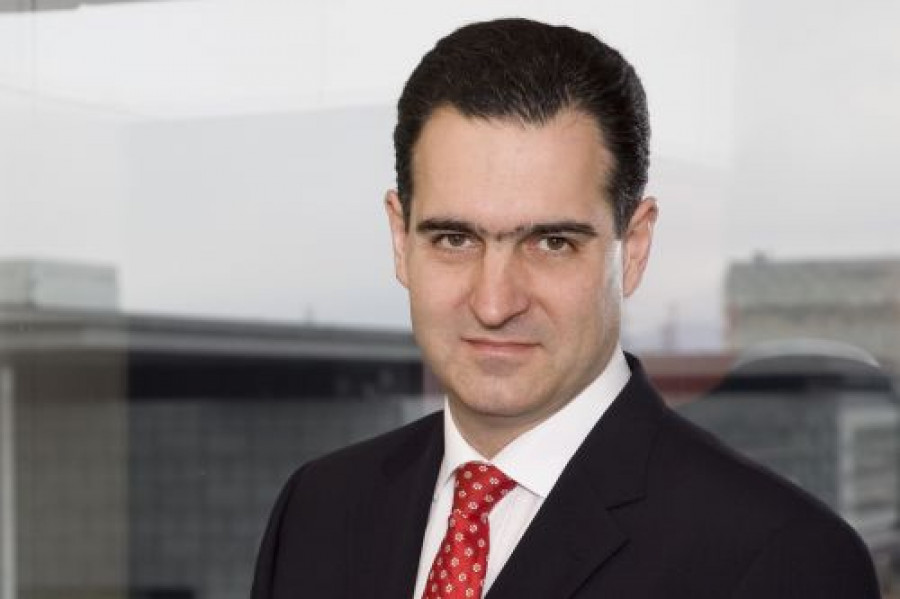Julio arce schindler b 1974 14168