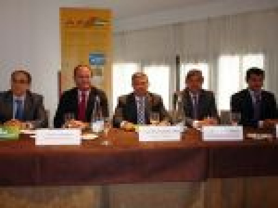 Aridosandalucia asambleabaja 12218