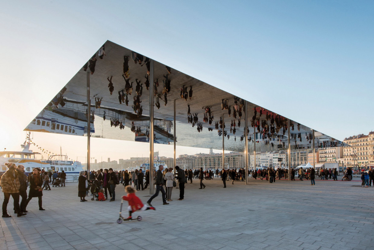 Redevelopment of the Old Port Marseille (France)2013