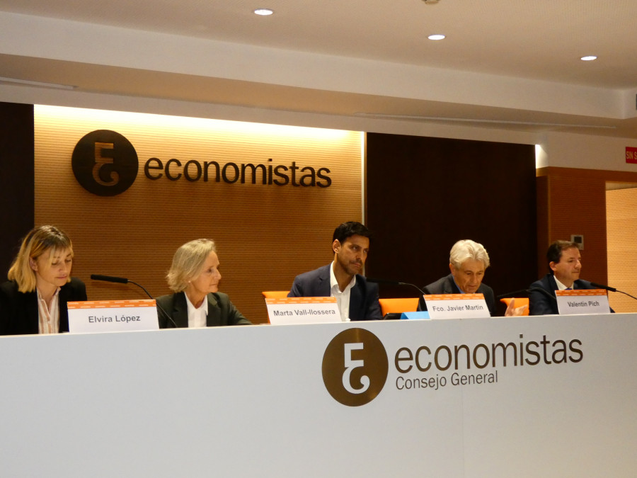 FOTO presentación Guía desgravaciones fiscales rehabilitación viviendas