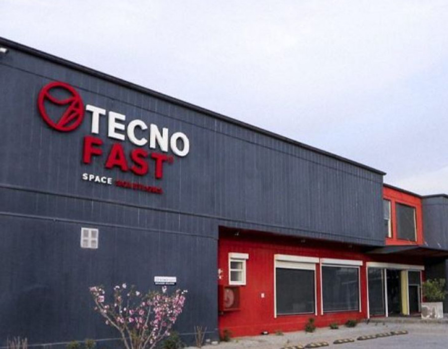 Tecno Fast   Space Solutions