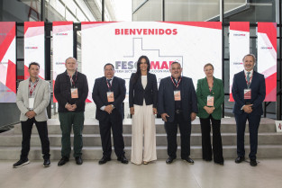 Foto de Familia. Inauguracion Fescomad 2022