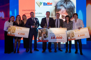 GRUPO DE PREMIADOS