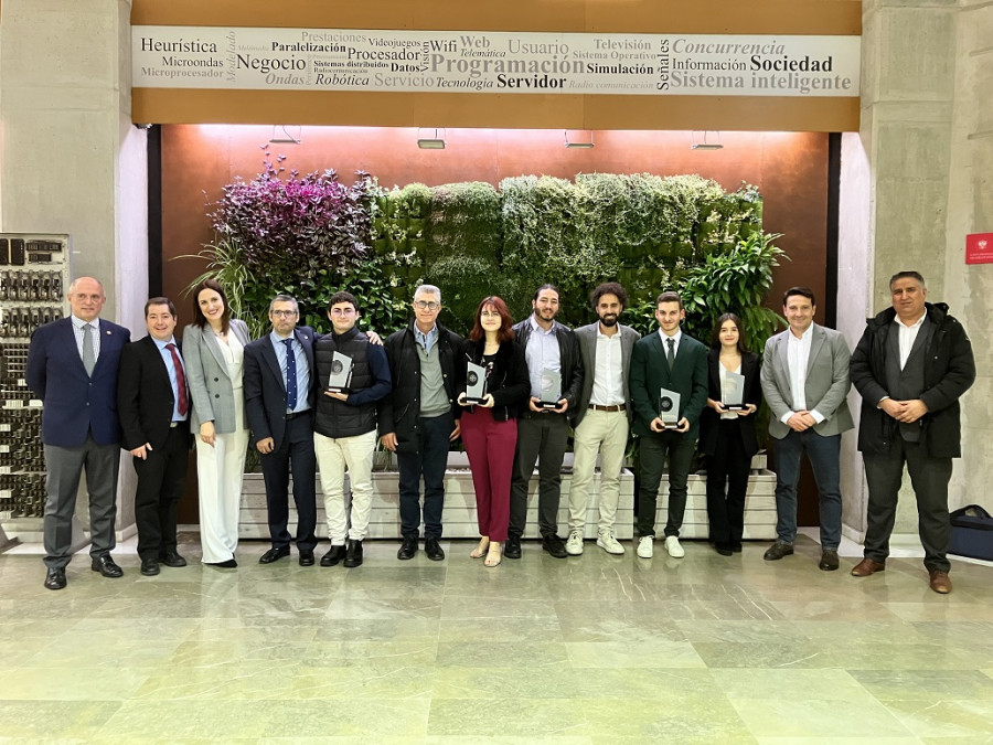 NP Foto familia Premios Ingenio Jr 22 1