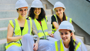 Grupo de alumnas de Fundación Laboral Construcción