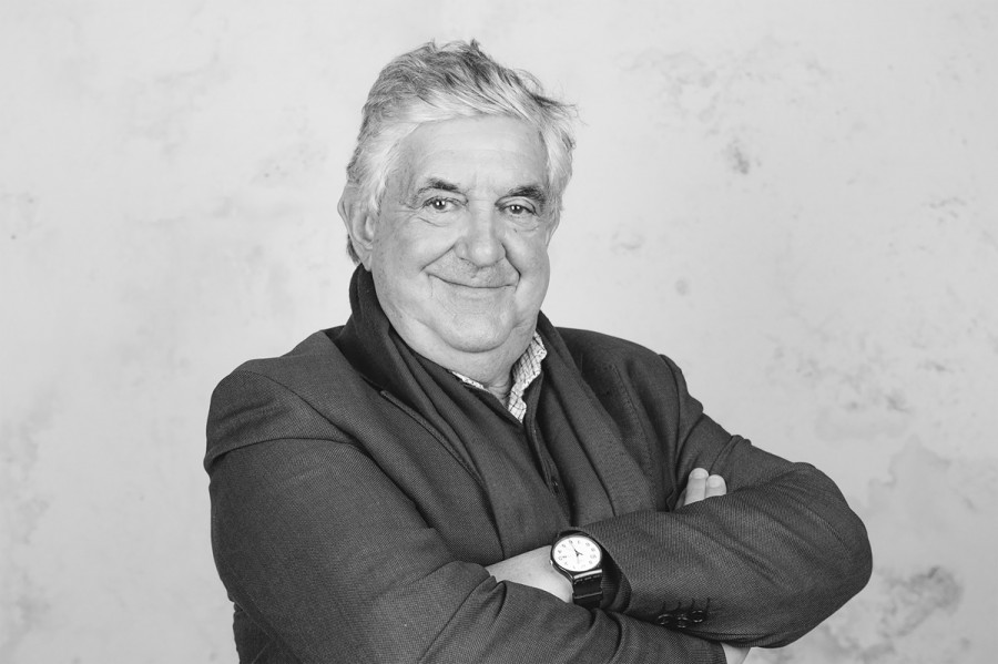 Cesar Ruiz Larrea